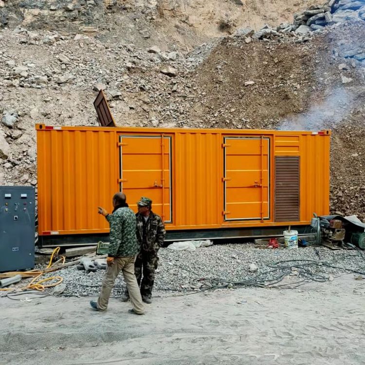龙圩如何选择适合自己的 800KW 柴油发电机组?